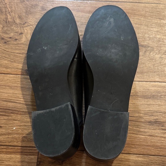 Vaneli Black Leather Slip-On Loafers with Gold Accents - Picture 3 of 3